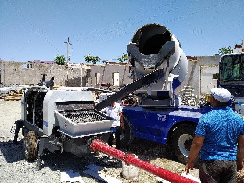 Self loading concrete mixer for precast